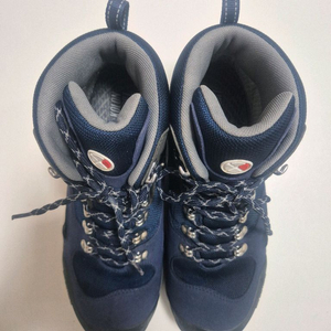 일본 카라반 등산화 C1