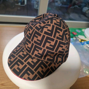 펜디 FF 로고 볼캡