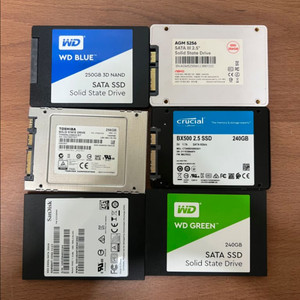 외산 ssd 240, 250, 256 팝니다.
