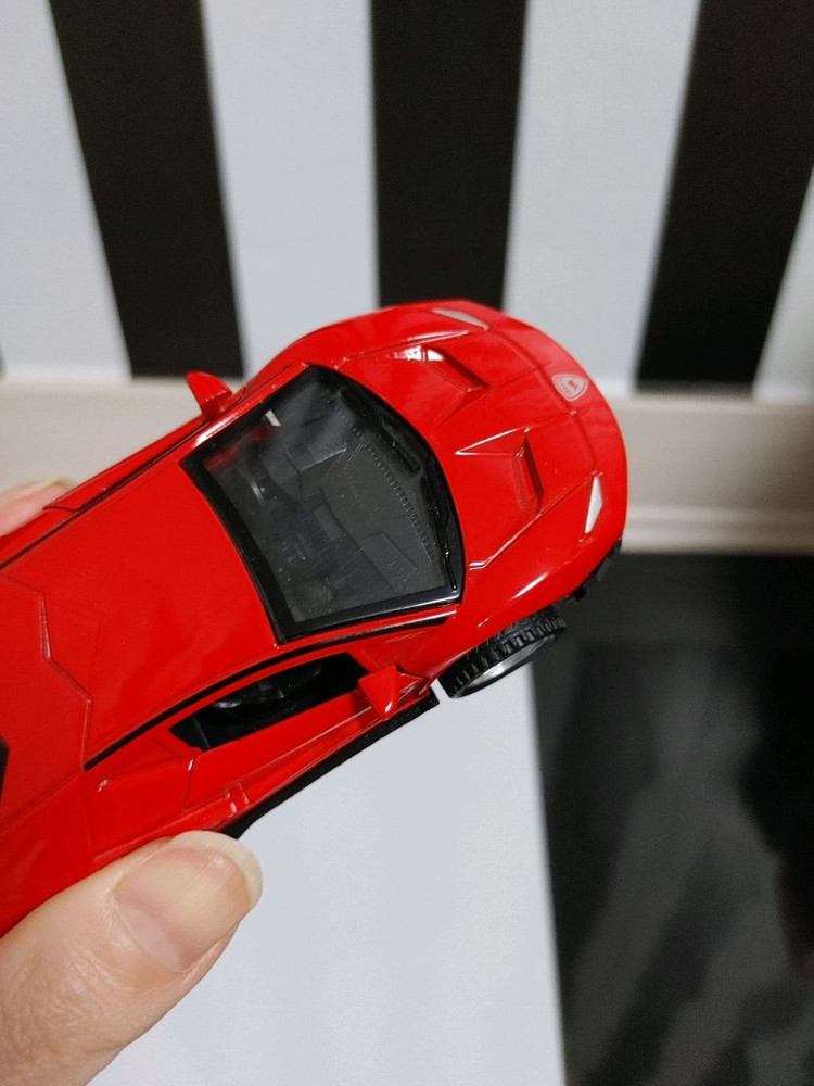 장난감 브레이크 자동차 이미지