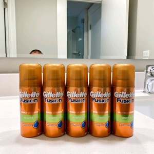 질레트 면도젤 새것 5개 몽땅 & 재물 돈 부적 4개 드림