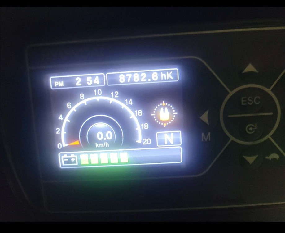 현대 2.5톤 전동지게차 이미지