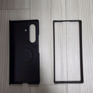 폴드7 케이스 슈피겐 에어핏 프로 판매합니다