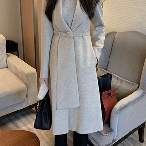 라플라 머플러 코트