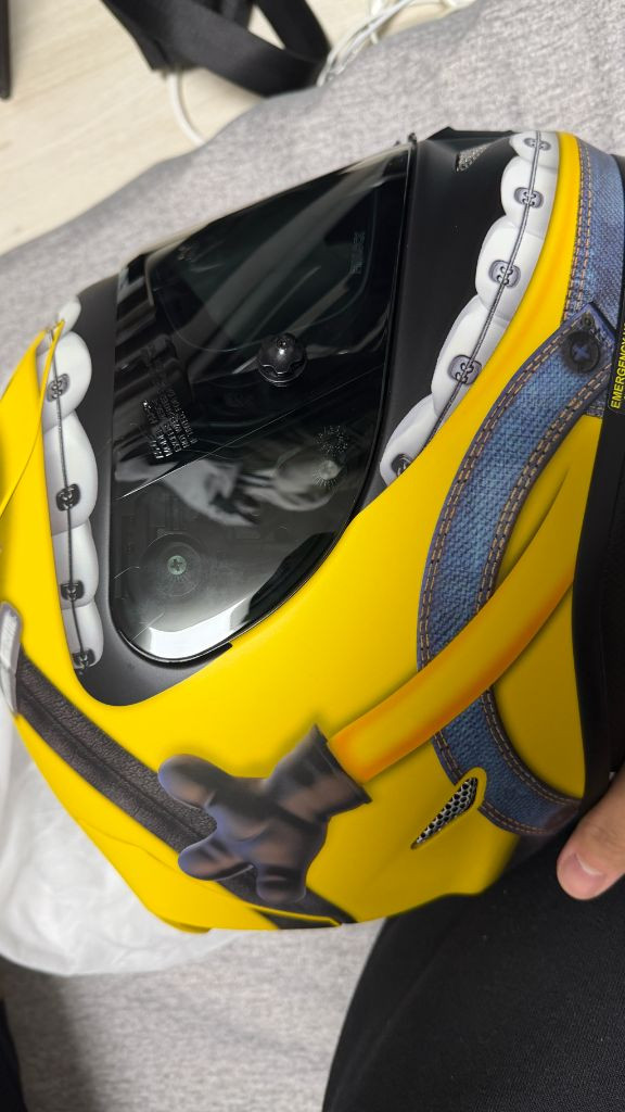 HJC 홍진 알파11 RPHA 11 미니언즈 M 새상품--8