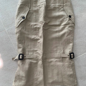 [런던 버버리 아울렛 구매] 정품 버버리 프로섬 치마, 머메이드 치마, 버버리 스커트