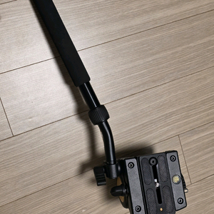 유압식 비디오 헤드