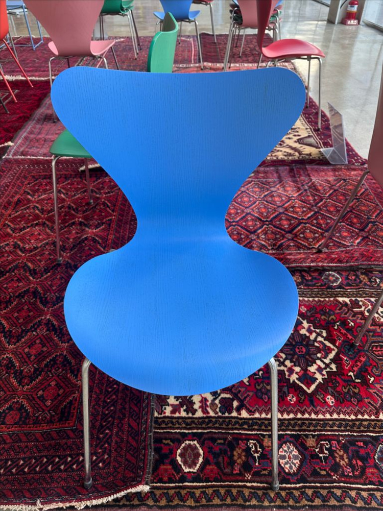 프리츠한센 세븐체어 이미지