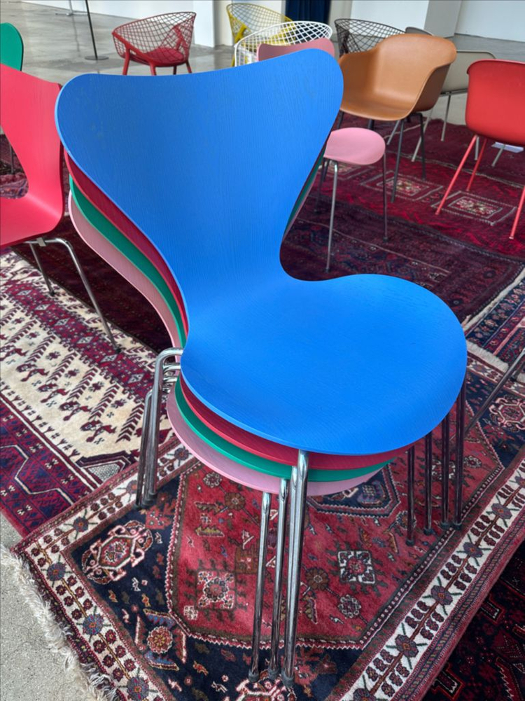 프리츠한센 세븐체어 이미지