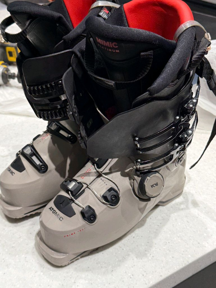 아토믹 보아스키부츠 사이즈60-65 플렉스130 썰믹포함--2