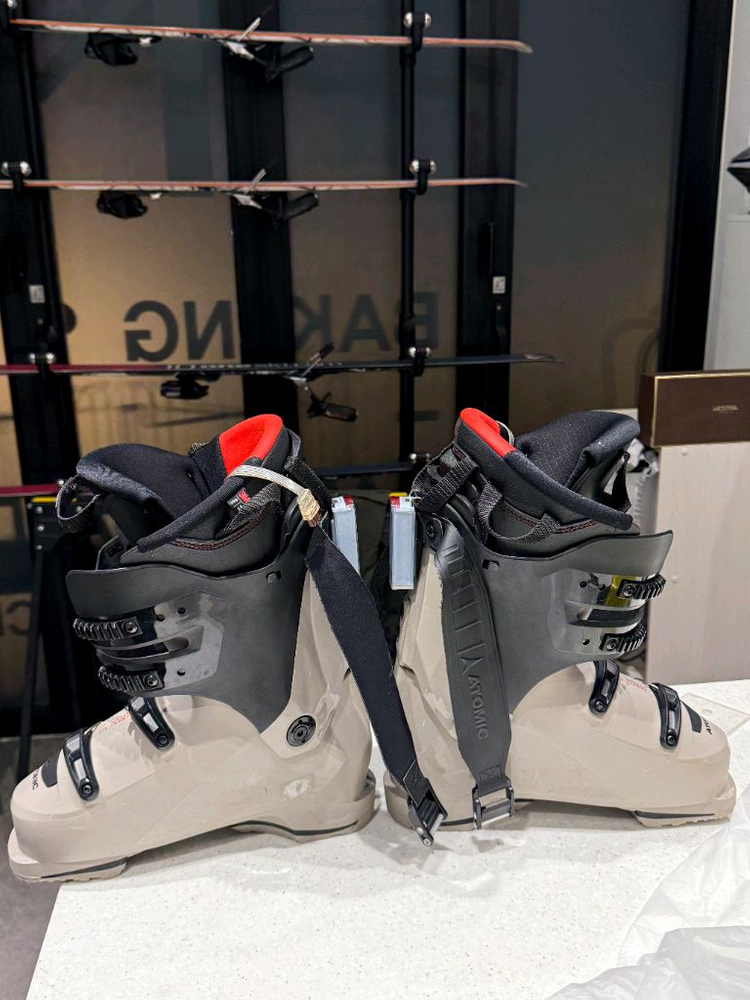 아토믹 보아스키부츠 사이즈60-65 플렉스130 썰믹포함--5