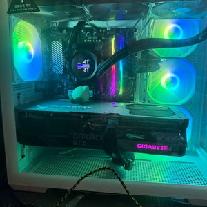 7800x3d 4080 본체 팝니다