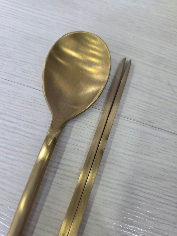 중요무형문화재 77호 안성유기 궁중 수저세트 2벌 이미지