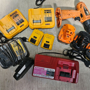 고장 배터리, 충전기, 드릴 등