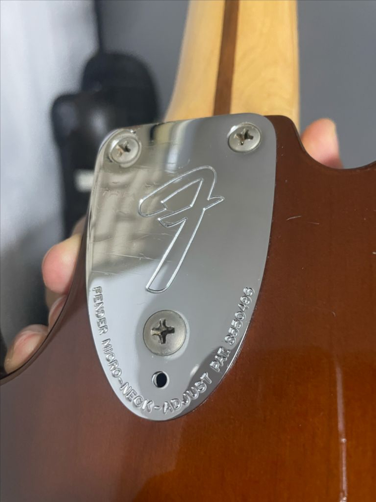 펜더 72 텔레케스터 디럭스 일렉기타 이미지