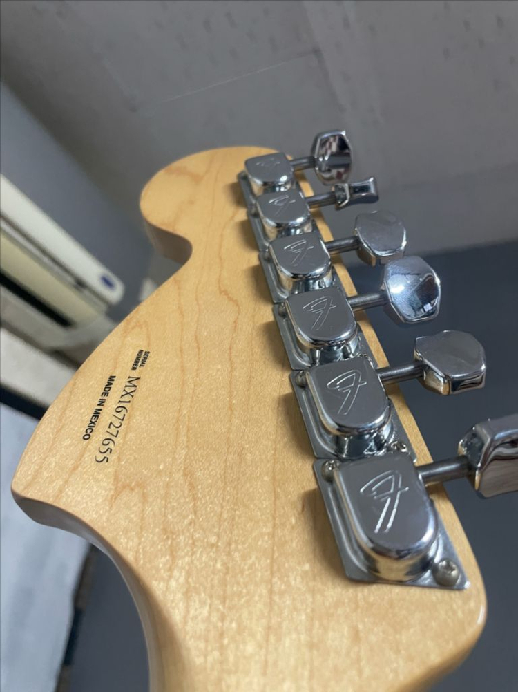 펜더 72 텔레케스터 디럭스 일렉기타 이미지