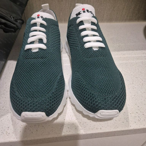 키톤 스니커즈 245-250사이즈