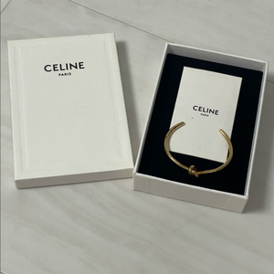 셀린느 골드 매듭 팔찌