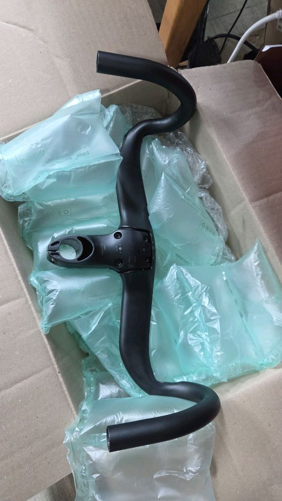 마돈6세대 SLR핸들바 팔아요. 이미지