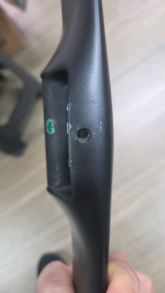 마돈6세대 SLR핸들바 팔아요. 이미지