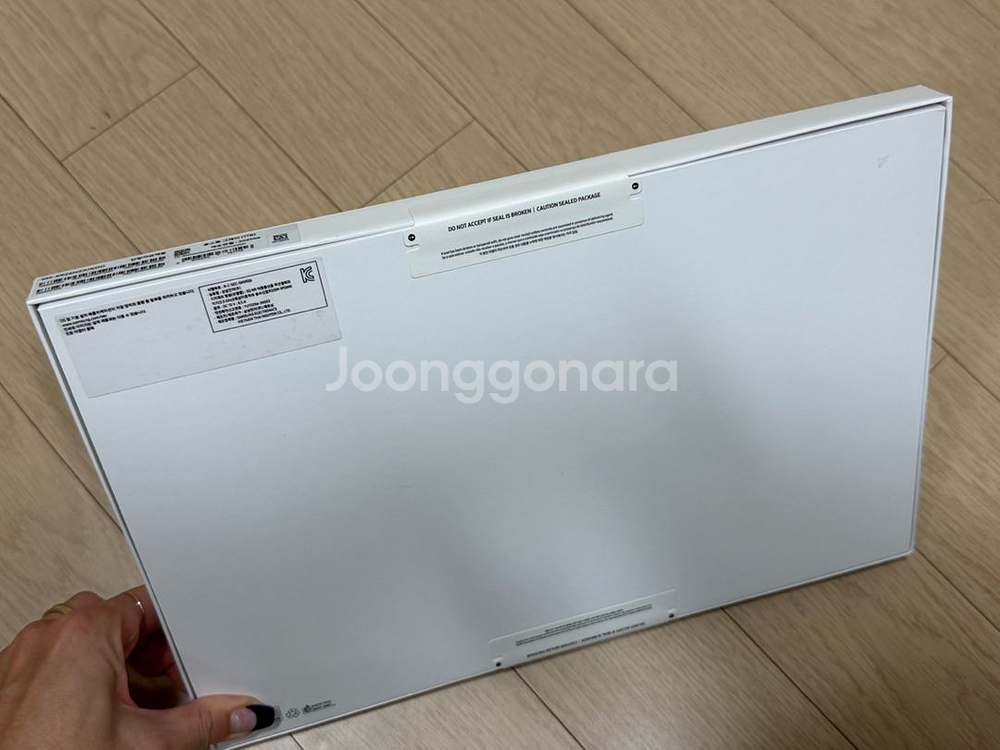 갤럭시탭 s10 울트라 문스톤그레이 1TB 5G+WIFI 미개봉 새상품 판매해요!(가격내림)--2