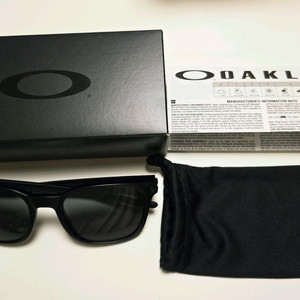 오클리 오젝터 프리즘 그레이 선글라스