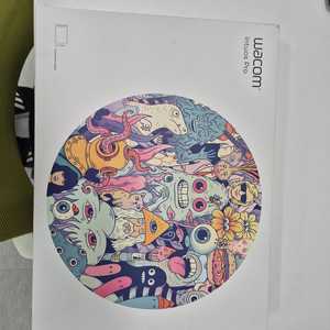 와콤 인튜어스 프로 PTH 860 대형 타블렛 이미지