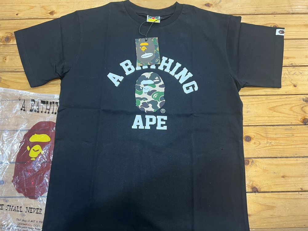 베이프 반팔티 새상품--2