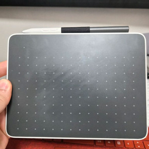 와콤원 펜타블렛 ctc4110 이미지