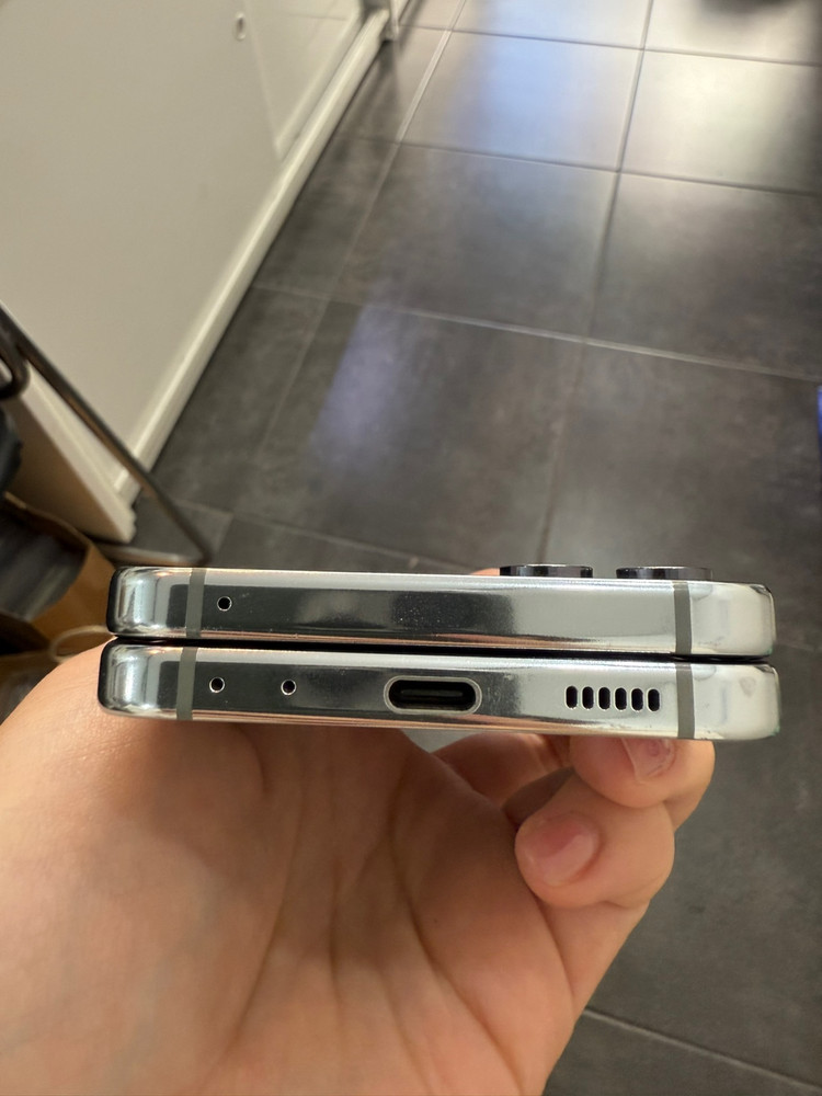 갤럭시Z플립5 512GB 민트/ Y984 이미지