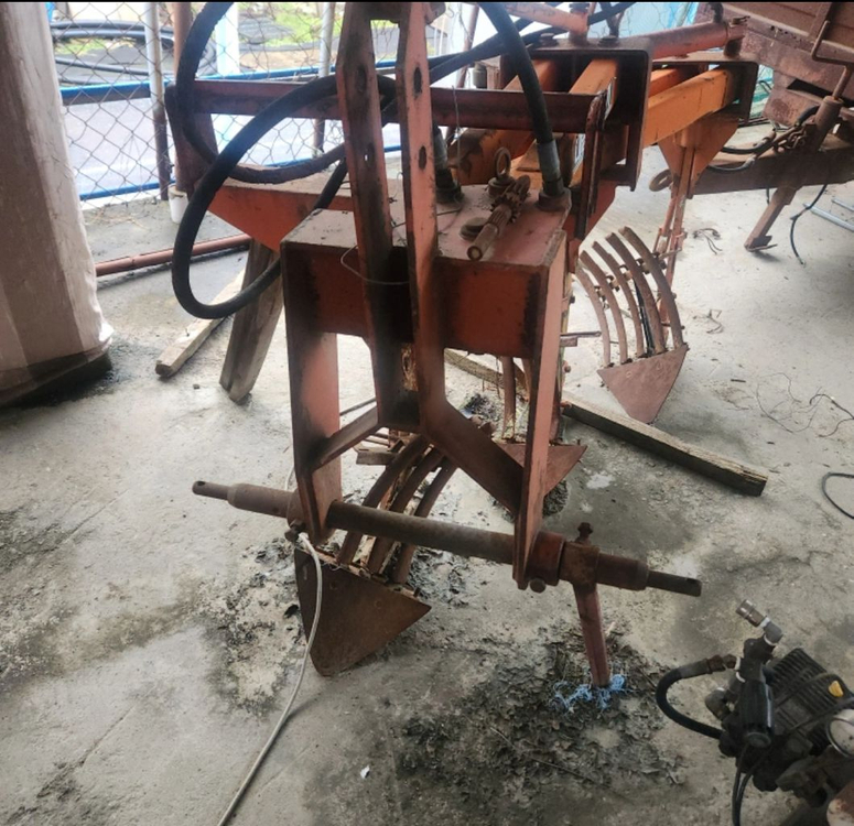 대동유압쟁기 40마력--1