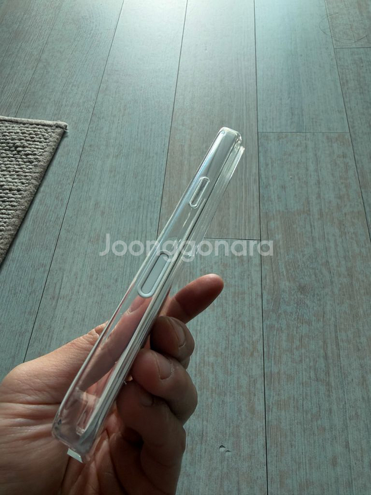 아이폰17프로 애플 정품 투명케이스 판매합니다--2