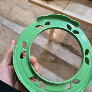 크로바 수틀받침대