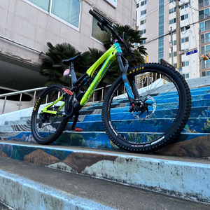 인텐스 mtb 풀샥 이미지