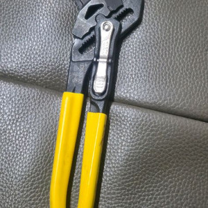 크레인 클레인툴스 첼라 팝니다