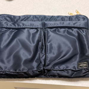 요시다포터 도큐먼트 케이스 네이비 팝니다