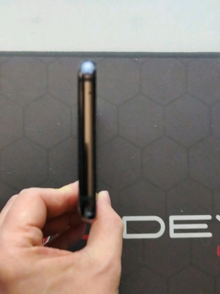 LG V50 ThinQ 스마트폰 128G 판매합니다--6