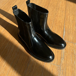 쿠에른 바자 첼시부츠 새상품