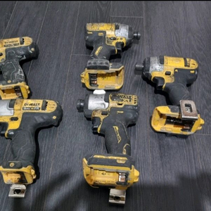 디월트 임팩드라이버