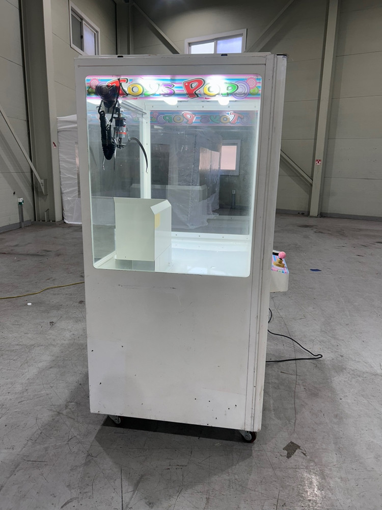 대형 인형뽑기 기계--2