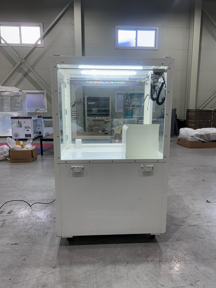 대형 인형뽑기 기계--3