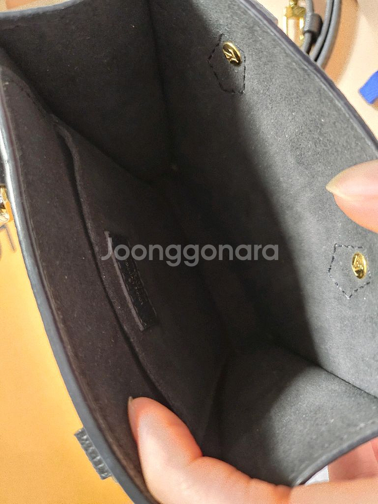 루이비통 쁘띠 삭플라--2