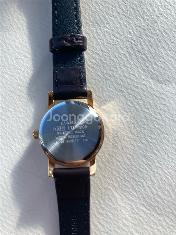 카시오 여성용 가죽 시계--4