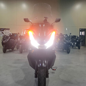 혼다 PCX125 22년식 3만km 소모품올교환 점검완료:) 상태 좋습니다!