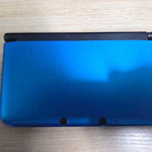 닌텐도 3ds xl 블루 게임기랑 칩 팝니다