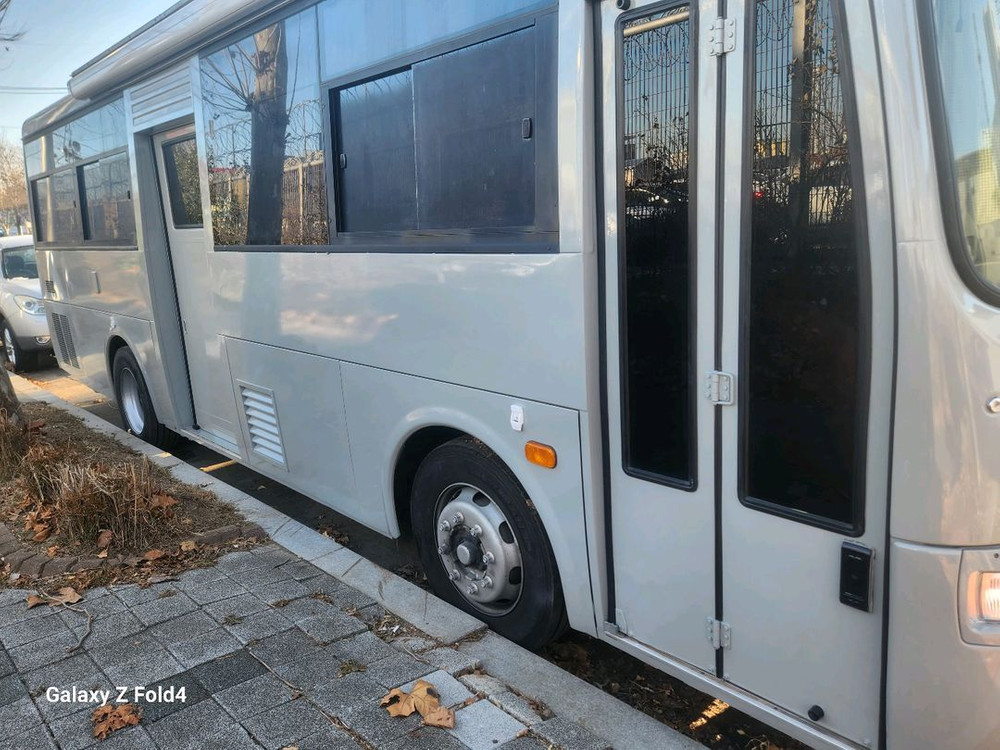 에어로타운 캠핑카 이미지