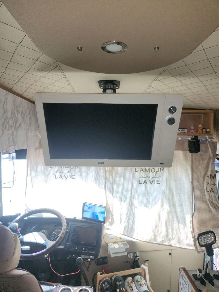 에어로타운 캠핑카 이미지