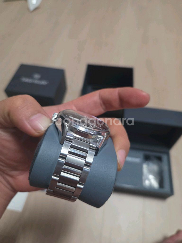 태그호이어 까레라 데이데이트 검판--3