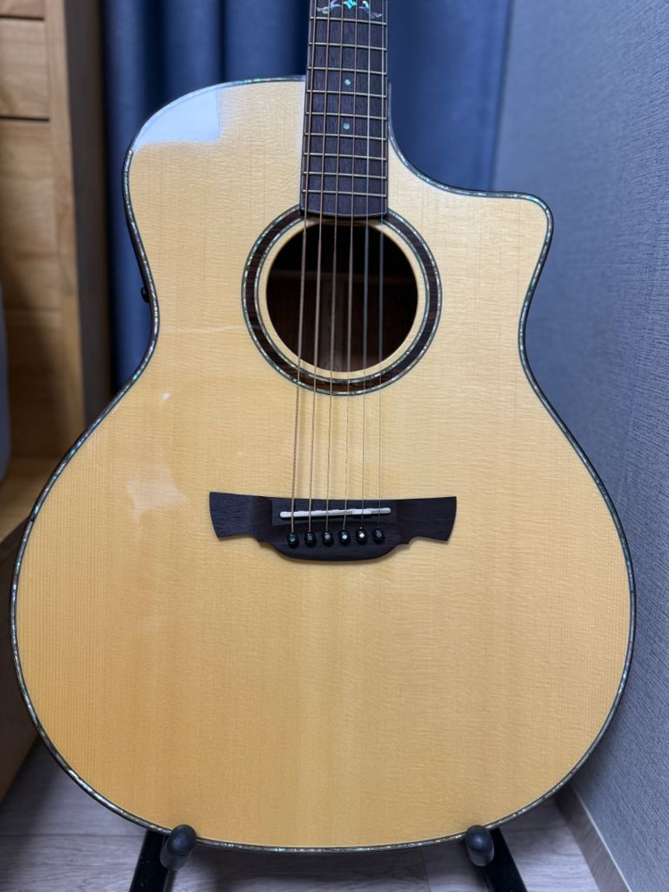 크래프터 글로리아 플러스 악기 99%신품--3