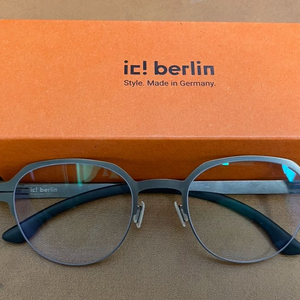 아이씨베를린 안경 아리 ari 이미지